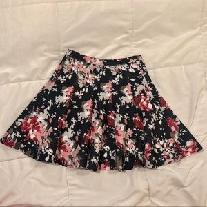 Abercrombie Floral Women’s Floral Scuba Skirt XS EUC